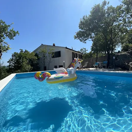 Welcoming House In Poljica With Private Pool Casa de Férias *