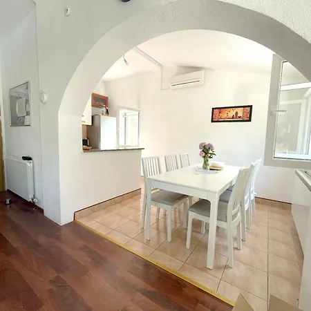 Welcoming House In Poljica With Private Pool Kruševo