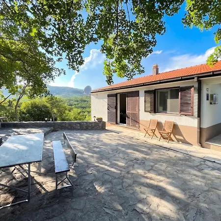 Welcoming House In Poljica With Private Pool בית נופש *