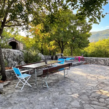 Dom wakacyjny Welcoming House In Poljica With Private Pool *