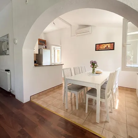 Welcoming House In Poljica With Private Pool Kruševo