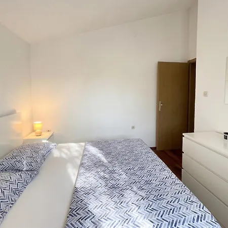 Welcoming House In Poljica With Private Pool Holiday home *