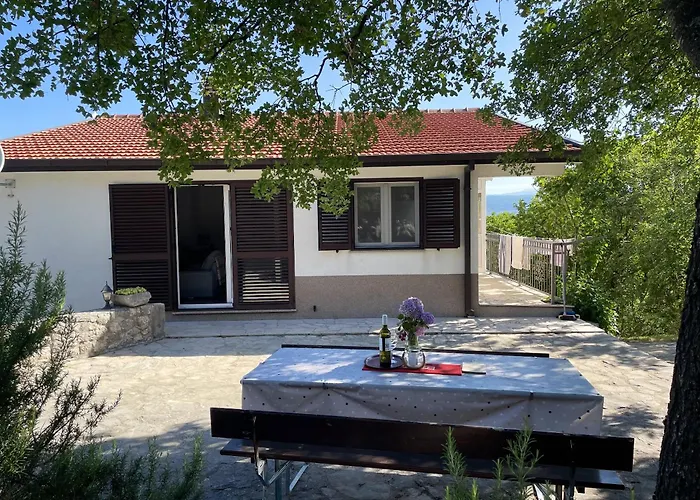 펜션 Welcoming House In Poljica With Private Pool Kruševo