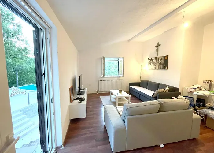 펜션 Welcoming House In Poljica With Private Pool Kruševo