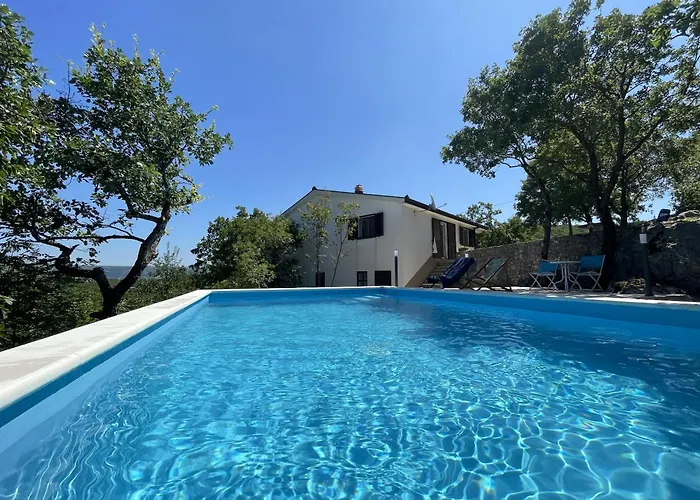 Welcoming House In Poljica With Private Pool 펜션
